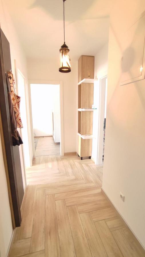 Apartman Lena Apartment Tuzla Exterior photo